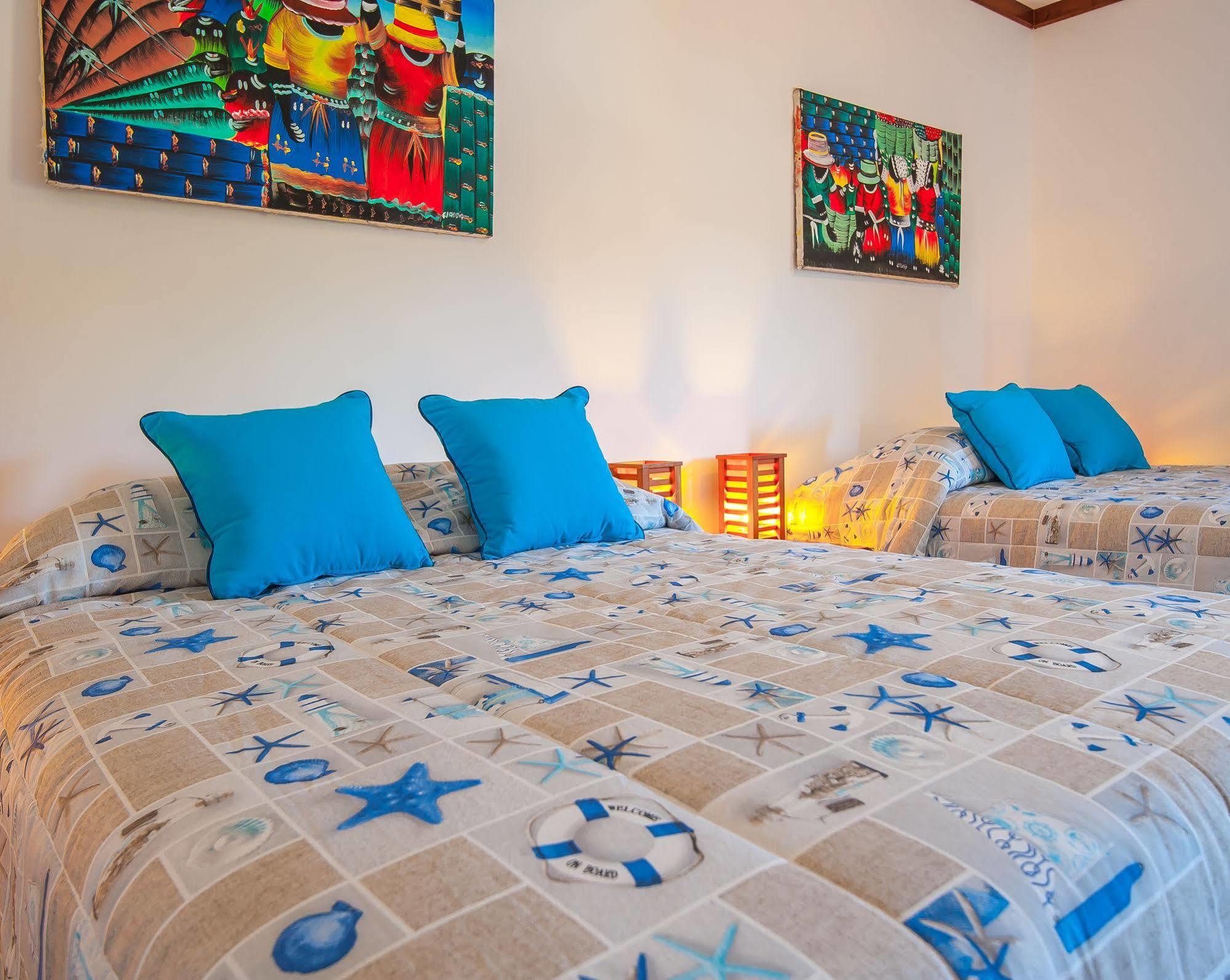 Hotel Los Corales West End Eksteriør billede